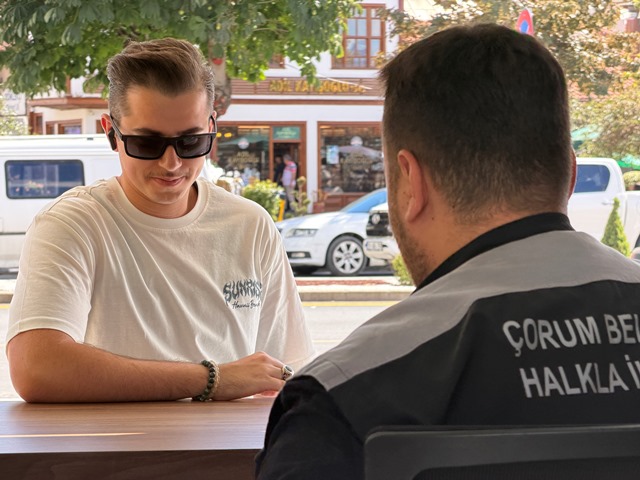 ÇÖZÜM MERKEZİ SAHADA, ESNAF VE VATANDAŞI DİNLİYOR